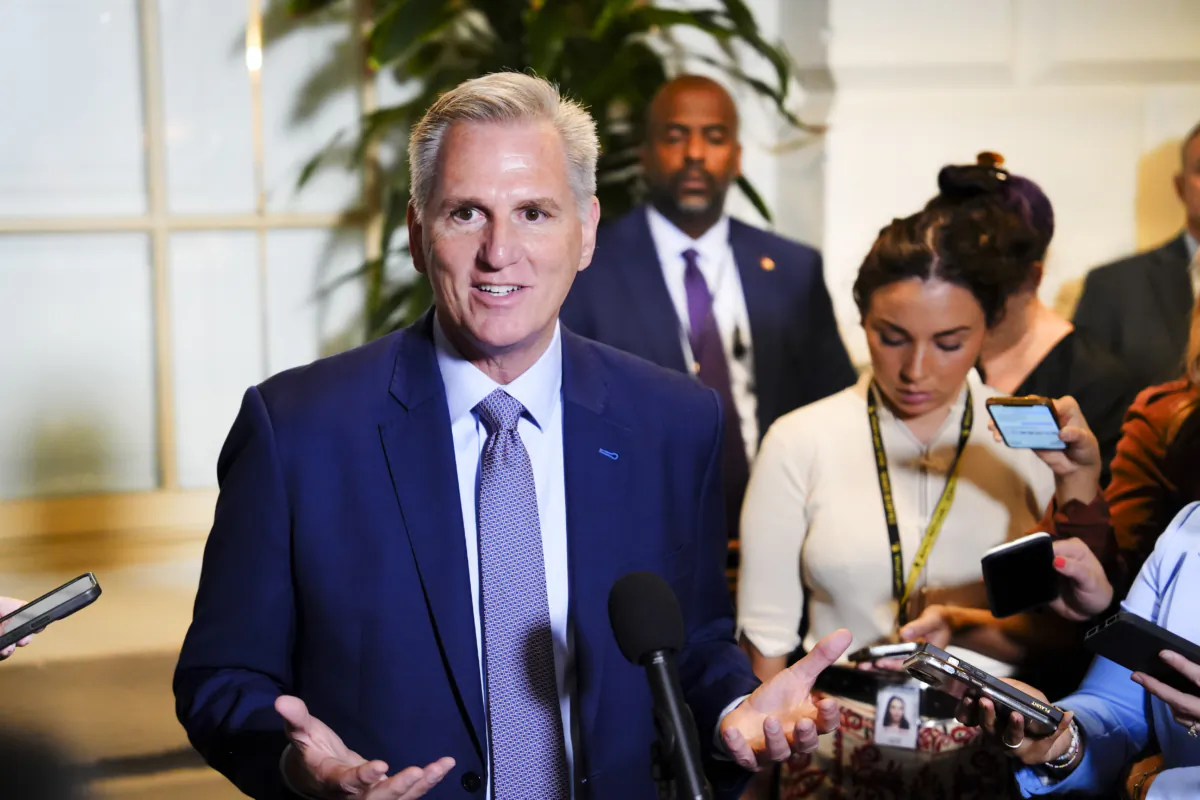 House Speaker Kevin McCarthy (R-Calif.) speaks with reporters on Capitol Hill in Washington on Sept. 19, 2023. (Madalina Vasiliu/The Epoch Times)