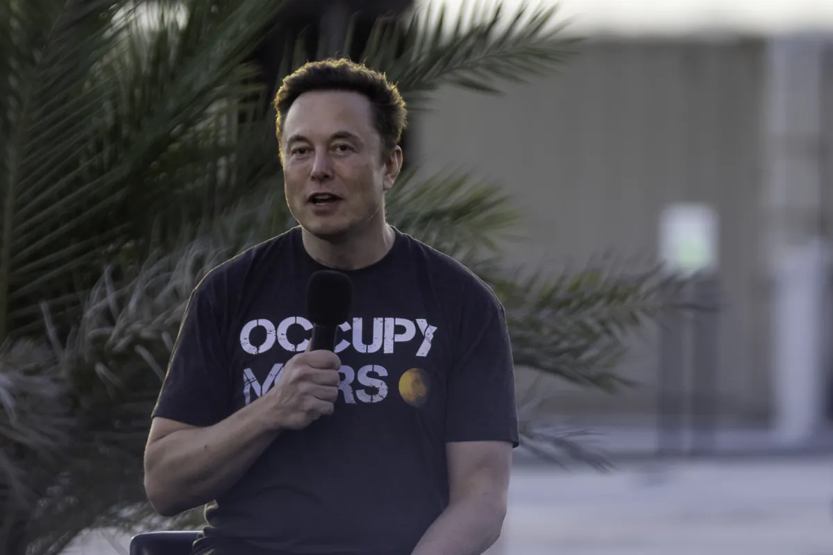 SpaceX founder Elon Musk in Boca Chica Beach, Texas, on Aug. 25, 2022. (Michael Gonzalez/Getty Images)