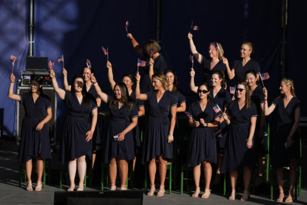 Epoch Times Photo