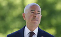 Mayorkas Claims Biden Admin’s Border Policies Remain the Same: Wall ‘Not the Answer’