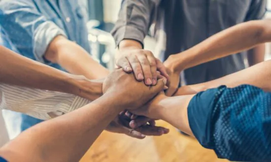 4 Ways to Foster Exceptional Leadership in the Face of Change