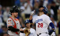 Kershaw Tosses 2-Hit Ball Over 5 Innings and Dodgers Beat Giants 7–0