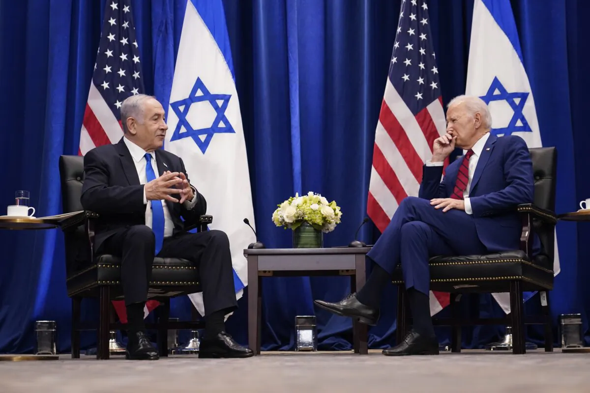 President Joe Biden meets with Israeli Prime Minister Benjamin Netanyahu (L) in New York on Sept. 20, 2023. (Susan Walsh/AP Photo)