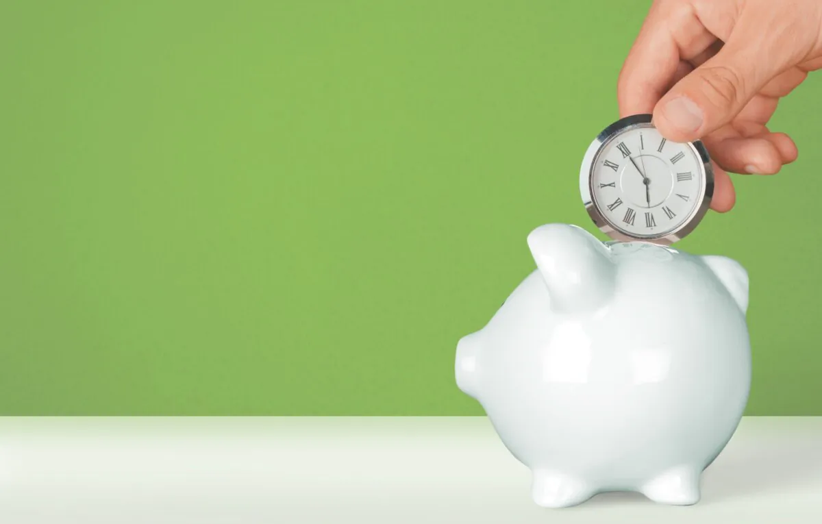 Save time and money with these tips from Mary Hunt's readers. (Billion Photos/Shutterstock)