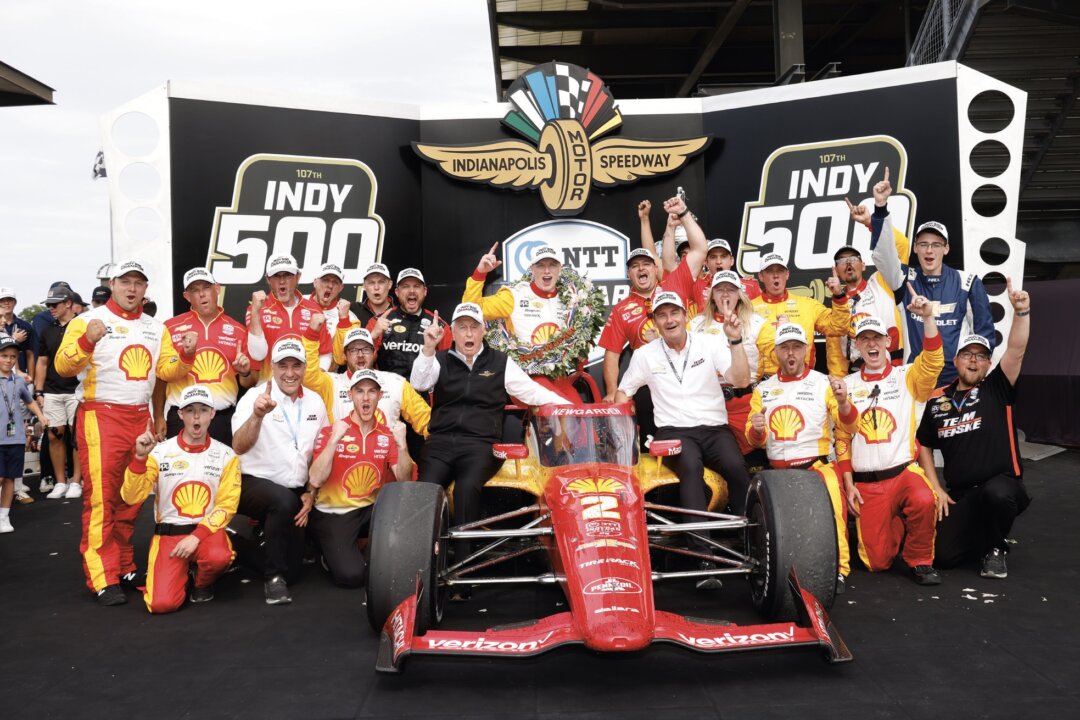 Indy 500 Champion Won Race on 12th Try, Perseveres With Dad’s Advice