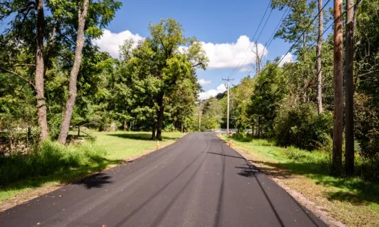 Dragon Springs Paves Part of Galley Hill Road in Town of Deerpark
