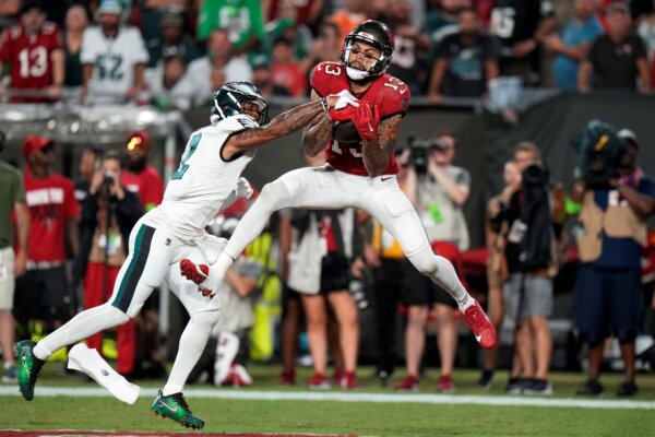 Mike Evans