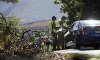 First of Thousands of Lahaina Residents Return to Homes Destroyed by Deadly Wildfire