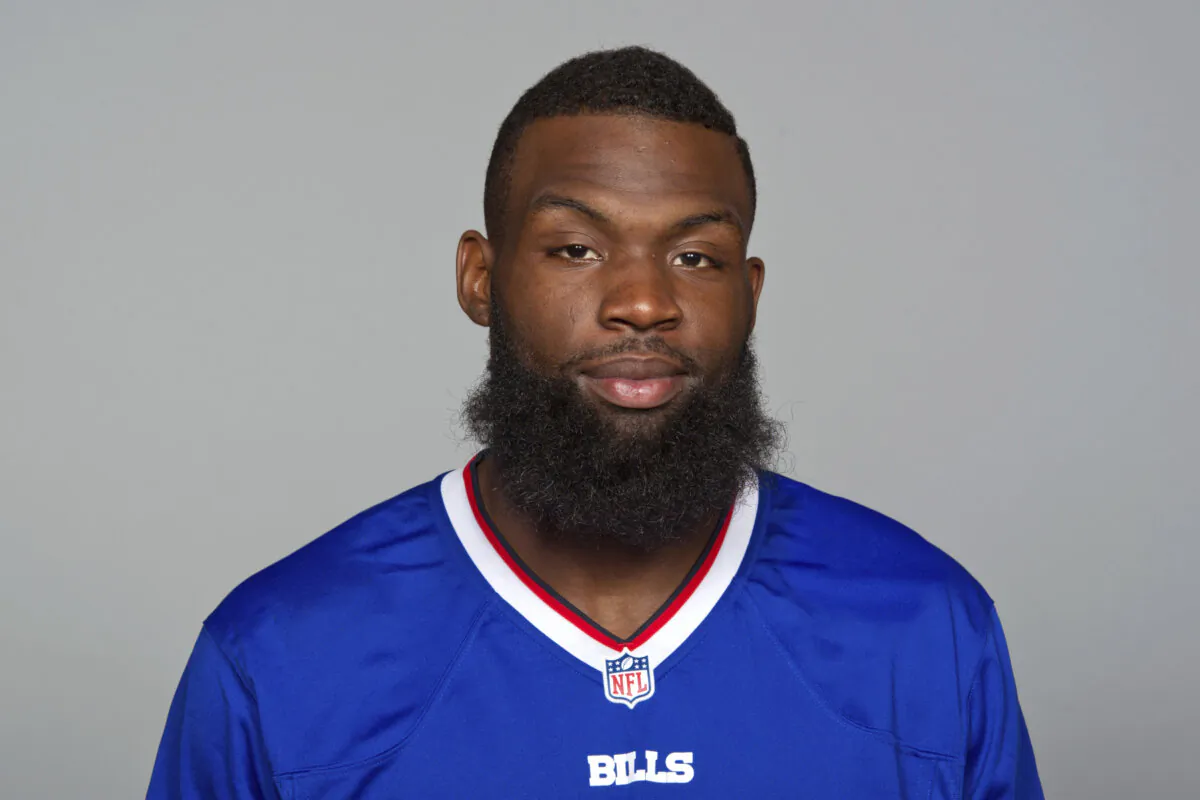 Mike Williams of the Buffalo Bills and Tampa Bay Buccaneers teams is photographed on June 17, 2014. (AP Photo)