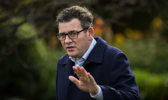 Former Victorian Premier Teams up With Chinese Businessman for Next Career Move