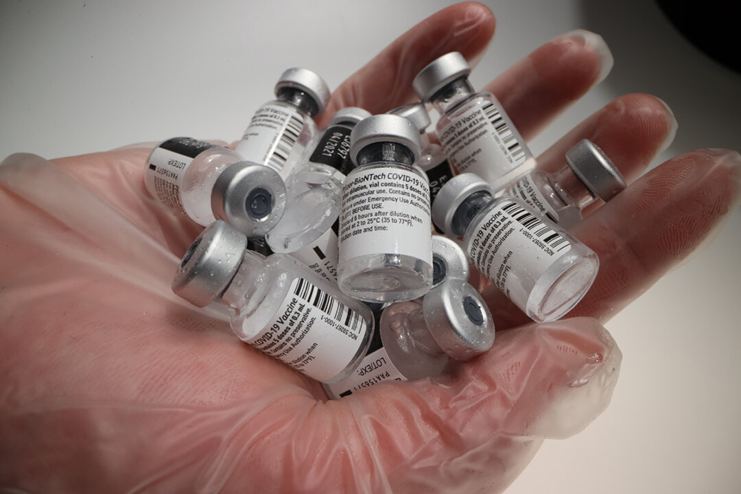 mRNA Detected in Breast Milk After COVID-19 Vaccination Can Be Passed on to Infants: New Study