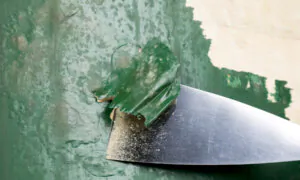 How to Strip Old House Paint the Easy Way