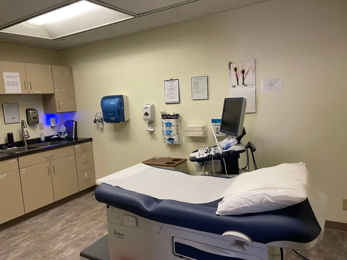 A photo of a women’s clinic in Moorhead, Minn., on April 13 2023. (Ines Bel Aiba/AFP via Getty Images)