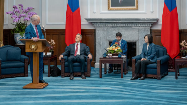 Epoch Times Photo