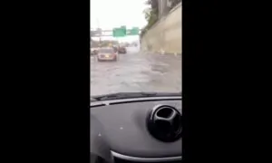 New York Flash Flooding: Buses, Cars Swamped as Floodwaters Ravage Brooklyn, Manhattan, Queens