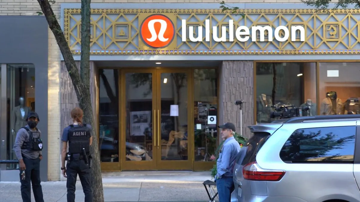 A closed Lululemon store in central Philadelphia on Sept. 27, 2023, after it was looted the night before. (William Huang/The Epoch Times)