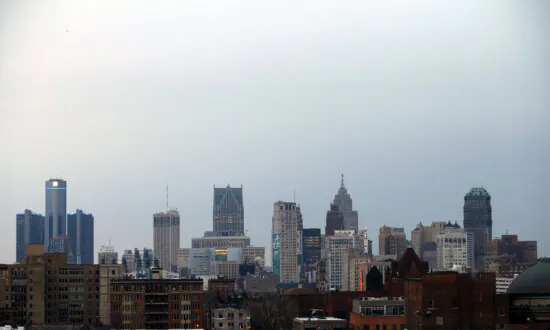 Detroit Casino Workers Approve Strike Authorization at 3 Casinos