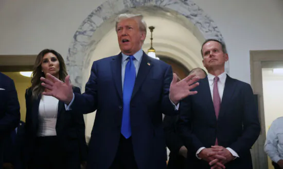 Trump Delivers Statement as He Arrives at New York Court for Day 1 of Fraud Trial