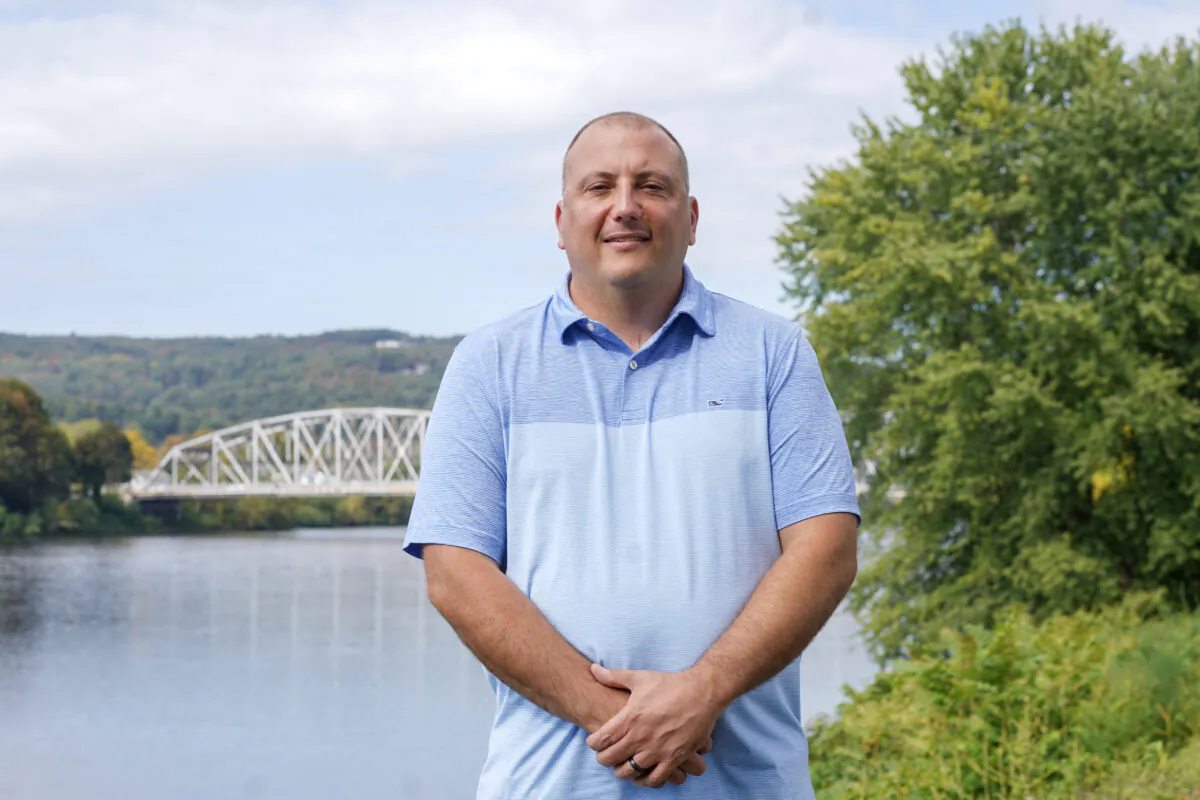Dominic Cicalese in the Riverside Park in Port Jervis, N.Y., on Oct. 2, 2023. (Cara Ding/The Epoch Times)
