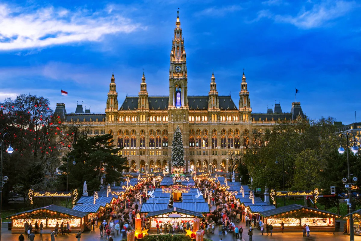 The Christmas Market in Vienna has great food and music. (Dreamstime/TNS)