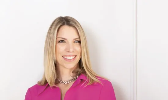 Top Business Coach Shares the Mindset and Tools Successful CEOs Use to Achieve Greatness