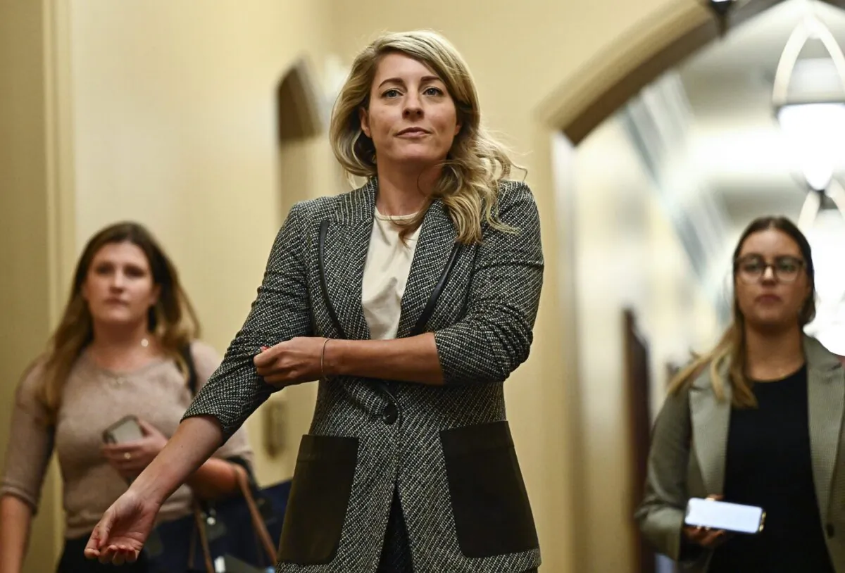 Minister of Foreign Affairs Mélanie Joly arrives for a meeting of the federal cabinet on Parliament Hill in Ottawa, on Oct. 3, 2023. (The Canadian Press/Justin Tang)