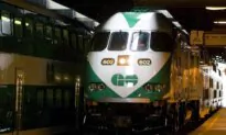 GO Transit Trains, UP Express Stopped at Stations Due to CN Rail System Failure