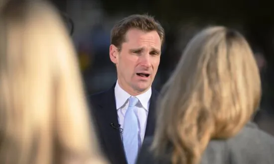 Policing Minister Chris Philp Encourages Citizen’s Arrests on Shoplifters