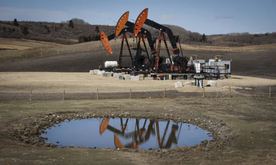 ANALYSIS: Nosediving Oil Prices—What’s Facing Canada’s Economy, Energy Sector