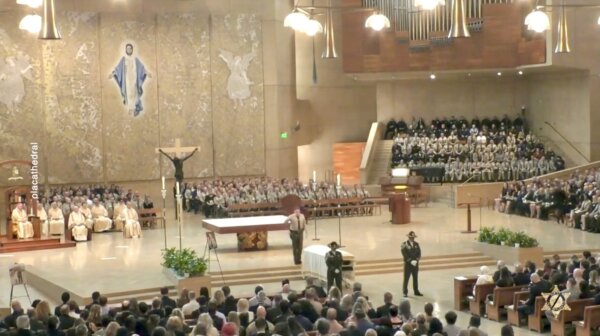 Epoch Times Photo