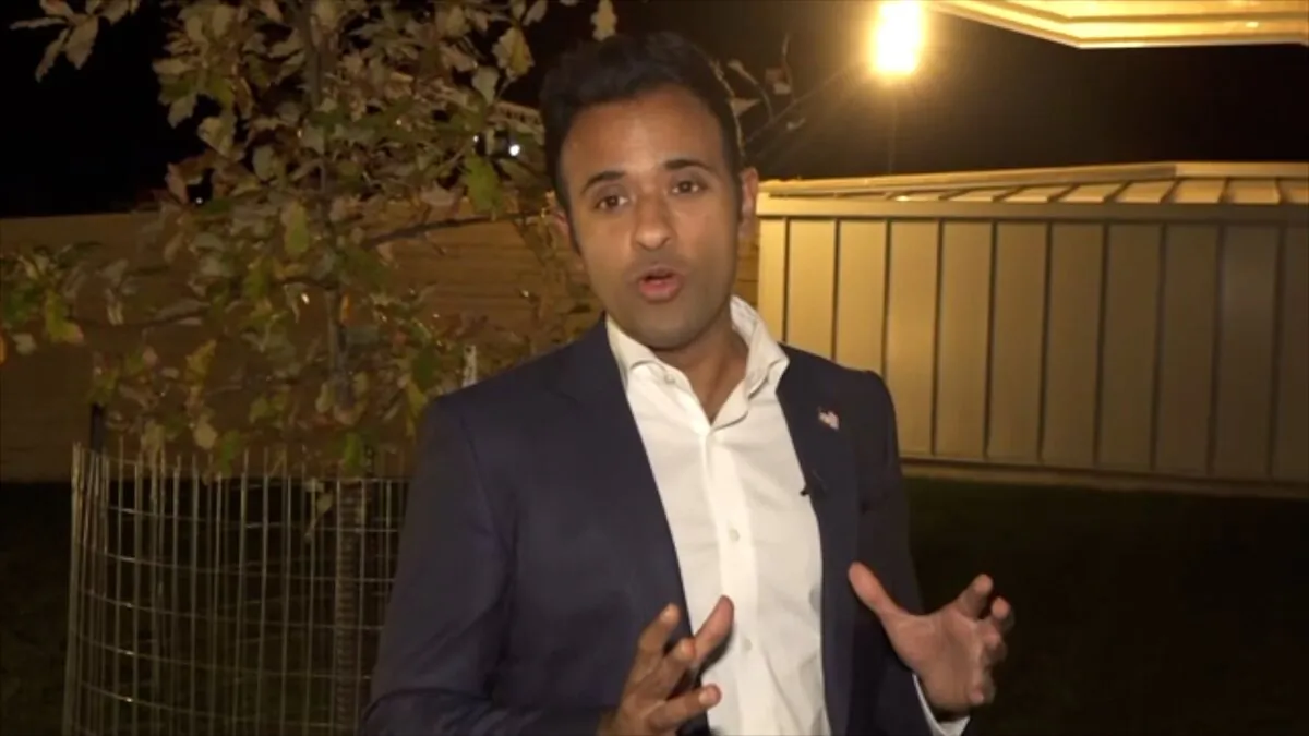Republican presidential candidate Vivek Ramaswamy speaks to reporters on Oct. 5, 2023. (CNN/Screenshot via NTD)