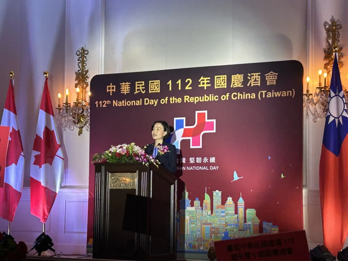 Director General of the Taipei Economic and Cultural Office in Toronto Jinling Chen addresses the audience during an event commemorating the 112th National Day of the Republic of China (Taiwan), in Toronto on Oct. 5, 2023. (Andrew Chen/The Epoch Times)