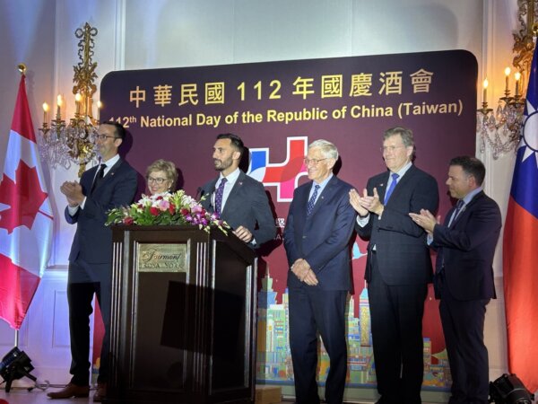 Epoch Times Photo