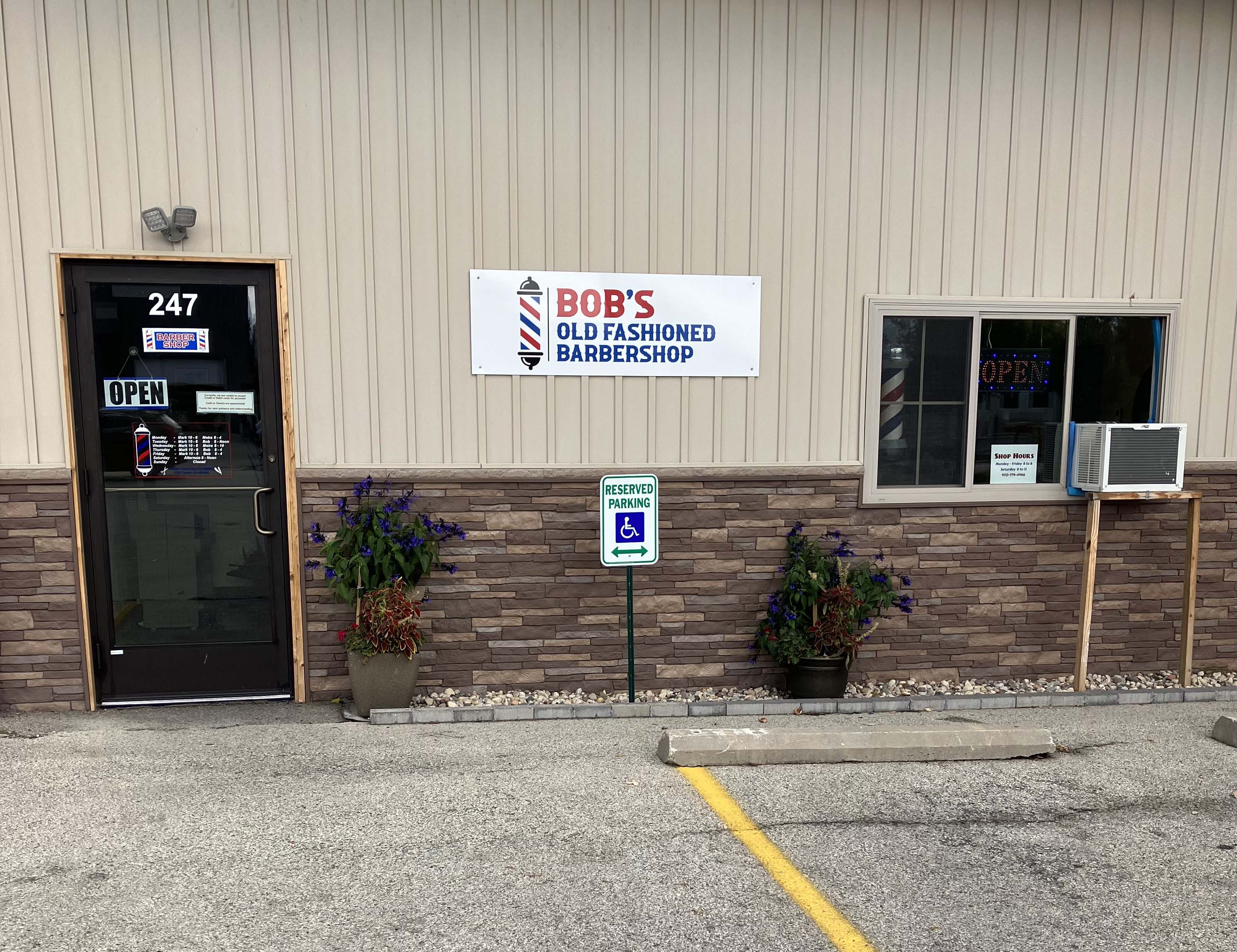 91-year-old barber opens Bob's Old Fashioned Barber Shop in