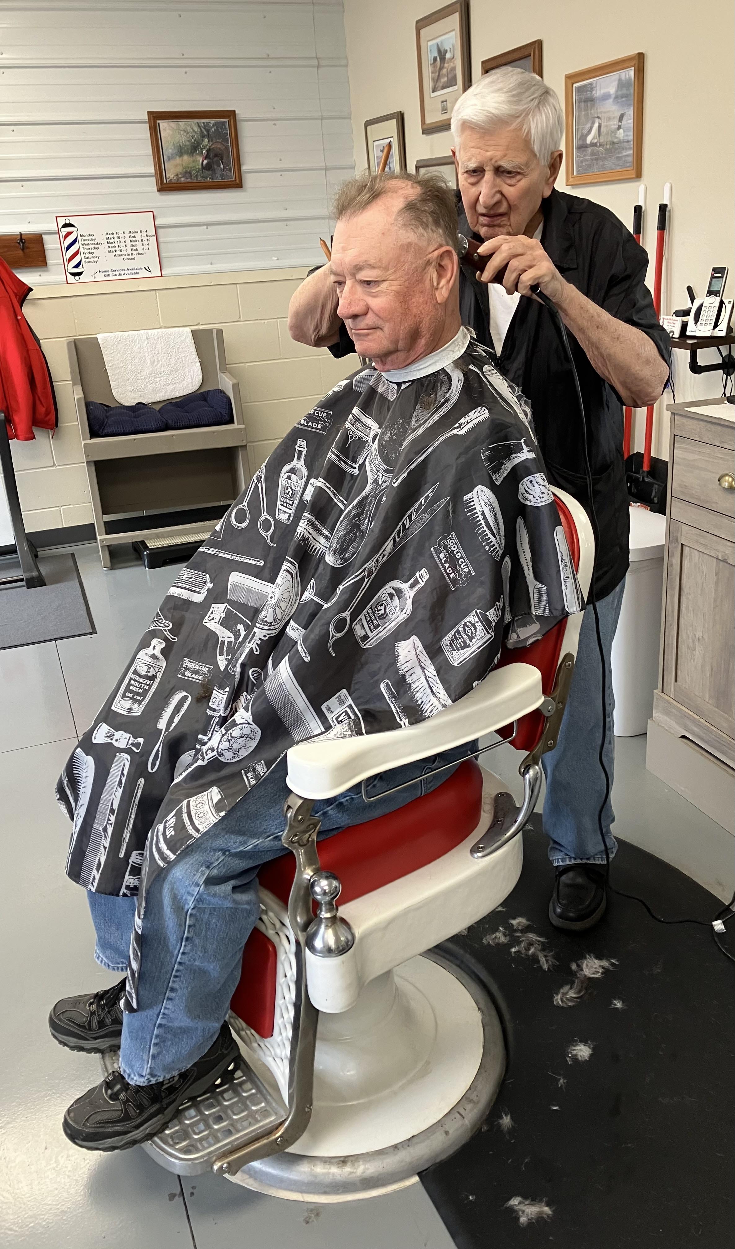 91-year-old just opened a barber shop in Wisconsin: 'I'm too happy