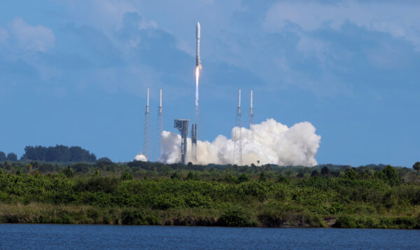 Amazon S Internet Satellites Launched From Cape Canaveral