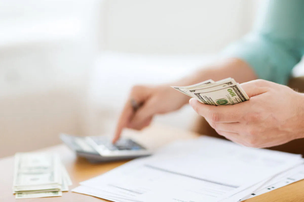 Increase your income with great tips from Mary Hunt. (Ground Picture/Shutterstock)