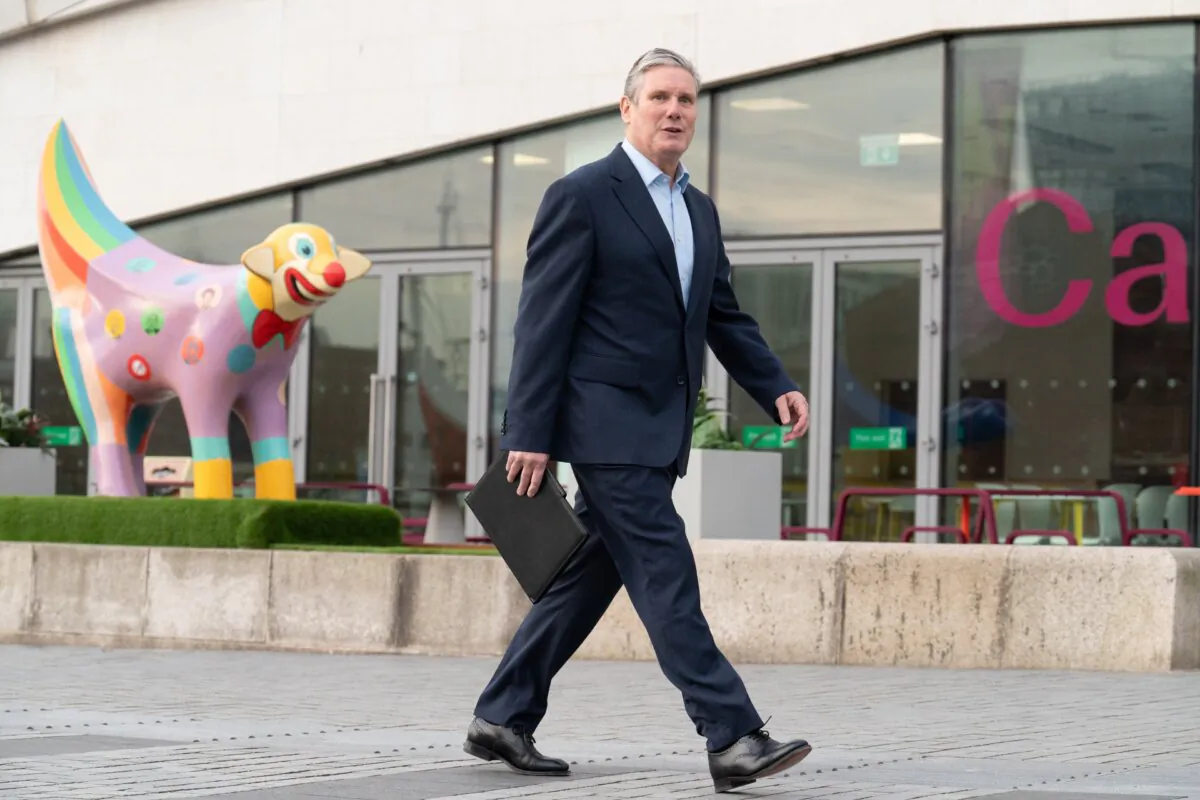 Labour Party leader Sir Keir Starmer arrives at the Museum of Liverpool to appear on the BBC One current affairs programme, Sunday With Laura Kuenssberg in Liverpool ahead of the start of the Labour Party conference, in Liverpool, England, on Oct. 8, 2023. (Stefan Rousseau/PA)