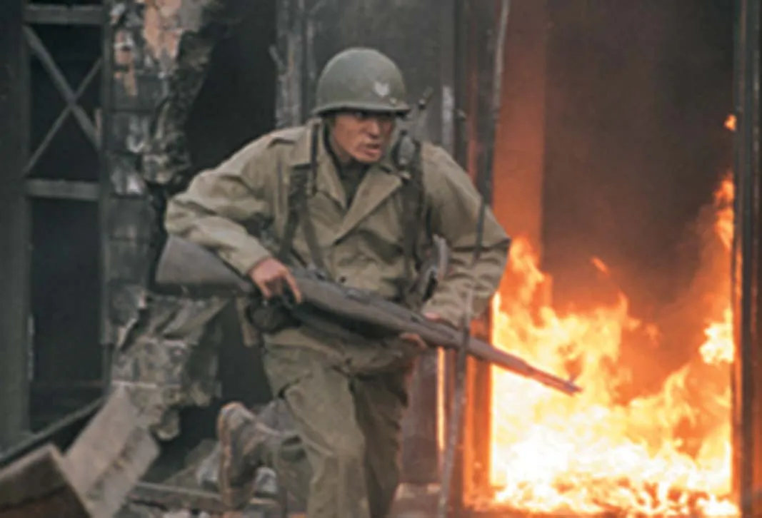 Jin-tae (Jang Dong-Gun),  “Tae Guk Gi: The Brotherhood of War.” (Showbox)