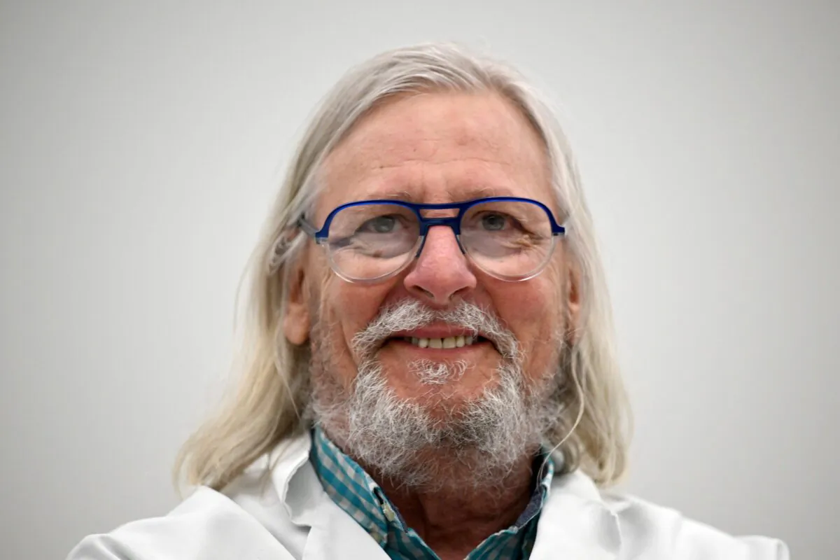 Virologist Didier Raoult addresses a press conference on COVID-19 at the IHU medical institute in Marseille on April 20, 2022. (Christophe Simon/AFP via Getty Images)