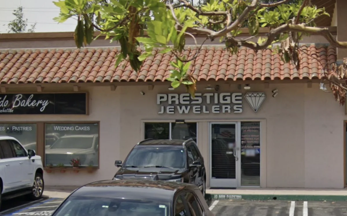Prestige Jewelers at 3001 N. Sepulveda Blvd. in Manhattan Beach, Calif. (Google Maps/Screenshot via The Epoch Times)