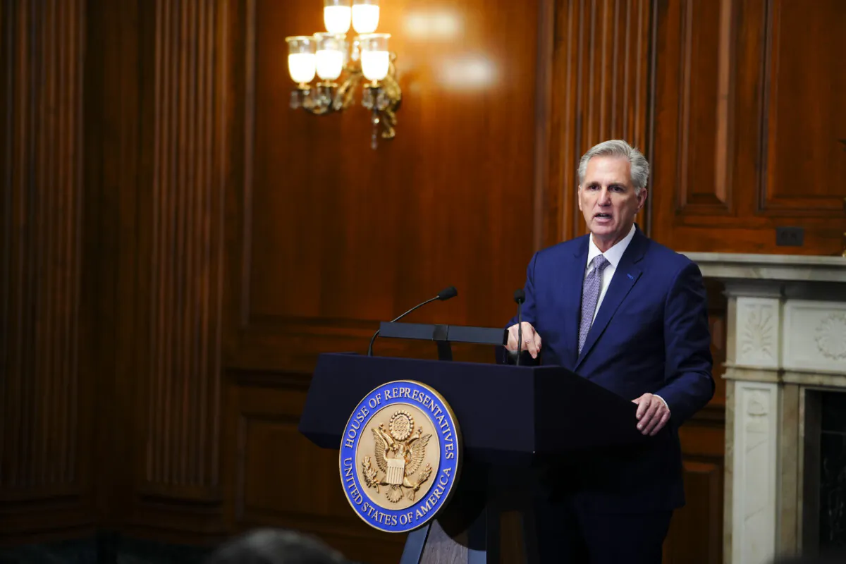 Rep. Kevin McCarthy (R-Calif.) speaks during a press briefing in the Rayburn Room of the U.S. Capitol in Washington on Oct. 9, 2023. (Madalina Vasiliu/The Epoch Times)