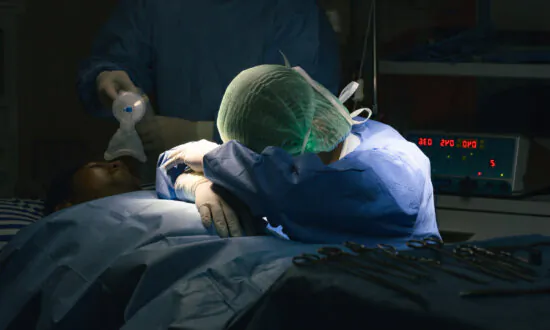 Silence Around Surgical Errors Is Jeopardizing Patients, Experts Say