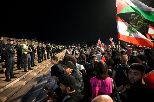 Epoch Times Photo