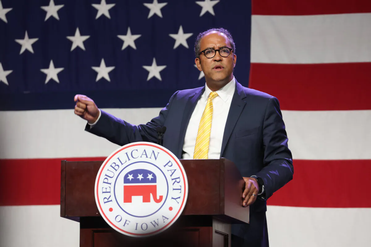 Former Texas Congressman Will Hurd speaks to guests at the Republican Party of Iowa 2023 Lincoln Dinner in Des Moines, Iowa, on July 28, 2023. (Scott Olson/Getty Images)