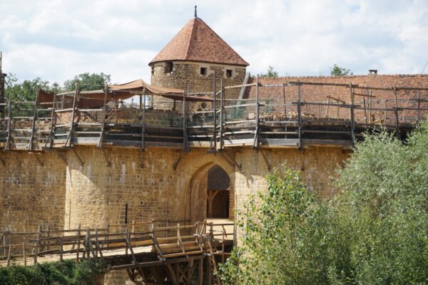 Part 2 Guédelon