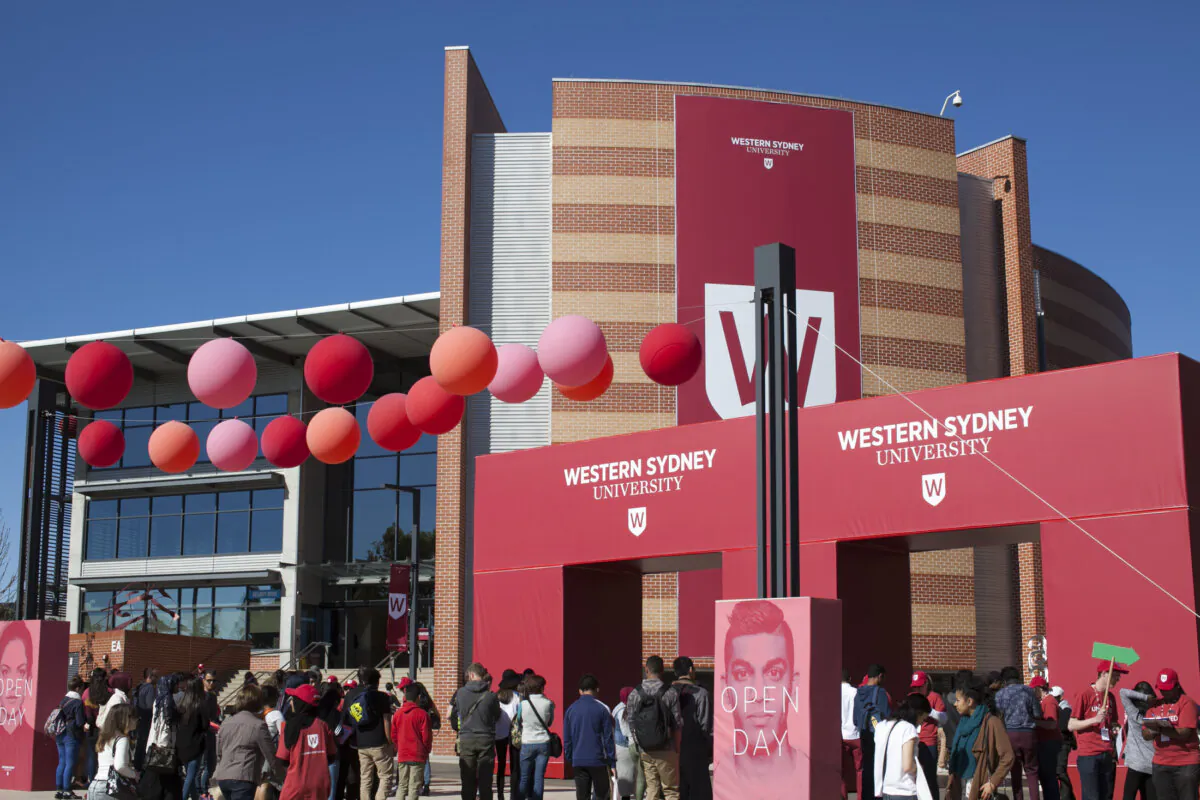 Students and guests are seen during the UWS Open Day and brand Launch held at the University's Parramatta campus on Aug. 31, 2015. (AAP Image/UWS)