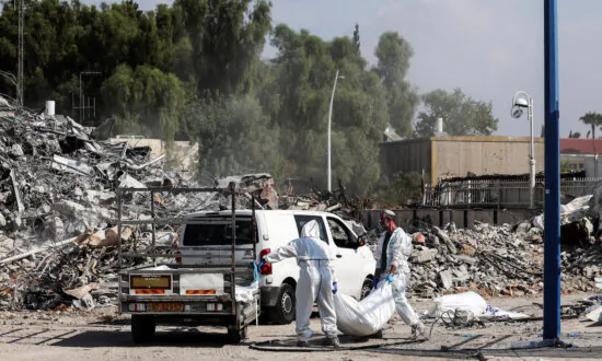 Tories Ask Ottawa to Protect Canadians After Hamas Threat of Global Terrorism on Oct. 13