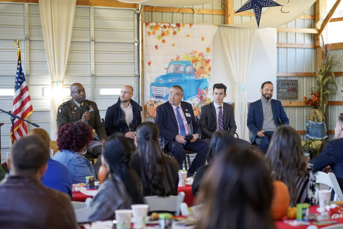 A panel hosted by the Orange County Chamber of Commerce discusses alternative education, in Otisville, N.Y., on Oct. 12, 2023. (Cara Ding/The Epoch Times)