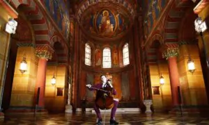 J.S. Bach: Suite for Violoncello Solo No. 2 D-minor | Johannes Raab